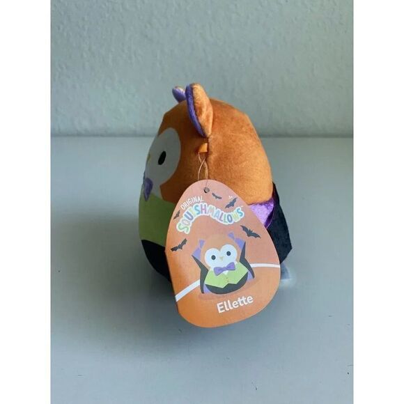 Squishmallow 5" Ellette Owl Vampire Costume Halloween Cracker Barrel Exclusive - Picture 2 of 7